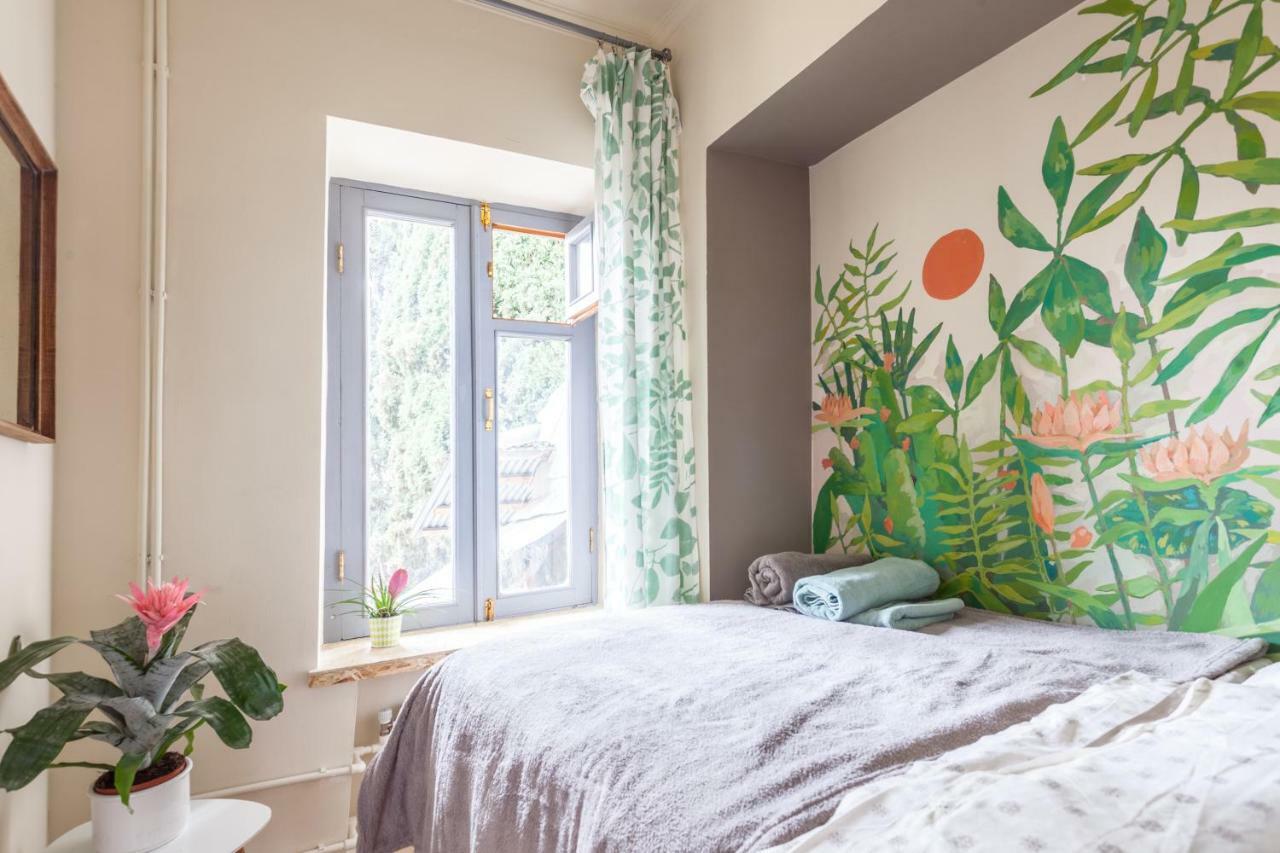 Vagabond B&B Тбилиси Экстерьер фото